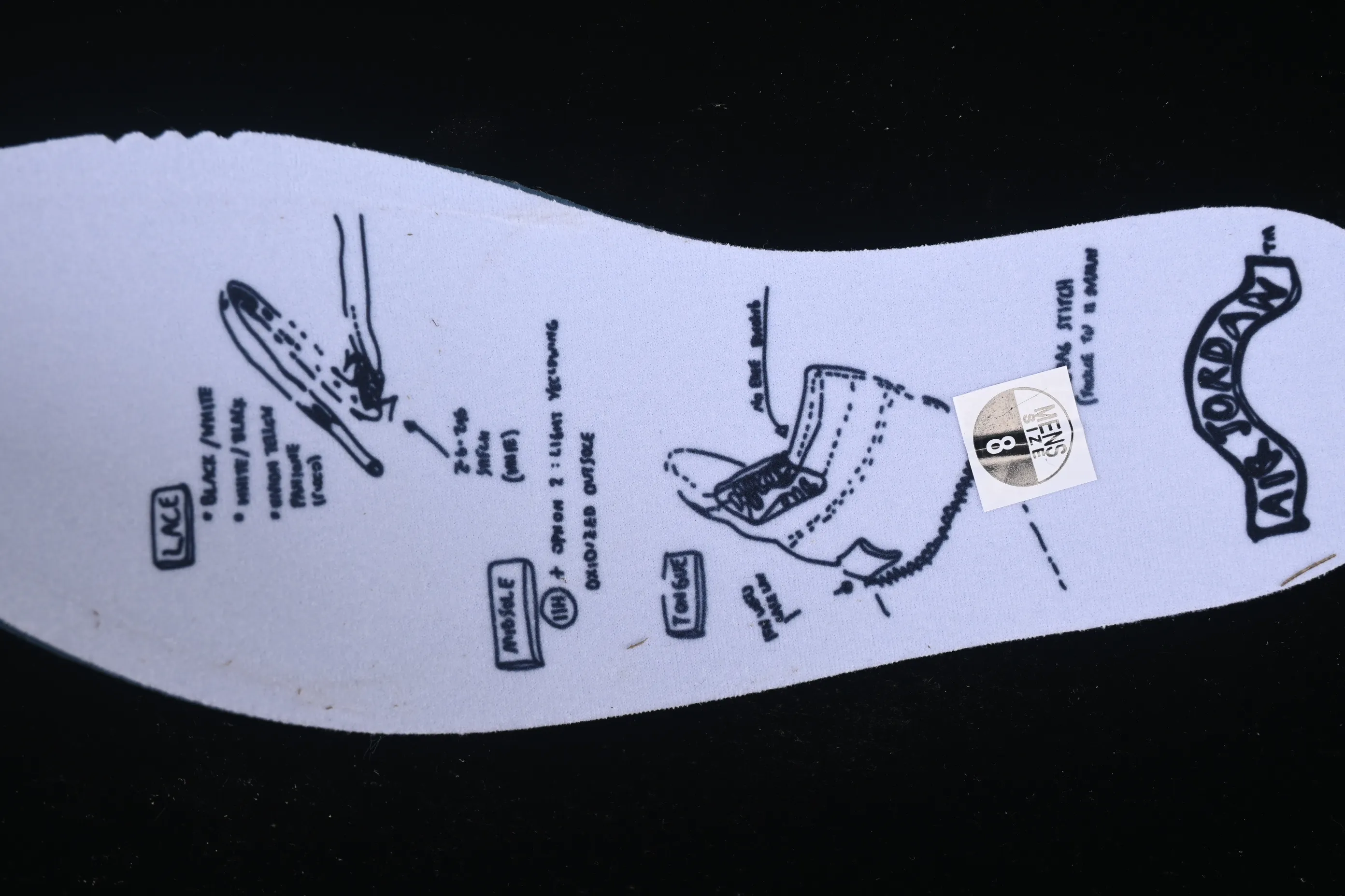 All categories Air Jordan Jordan series basketball shoes Air Jordan 1 Low Air Jordan 1 Low AJ1 Joe 1 UN white and red low-top cultural and casual sneakers HQ6998-600